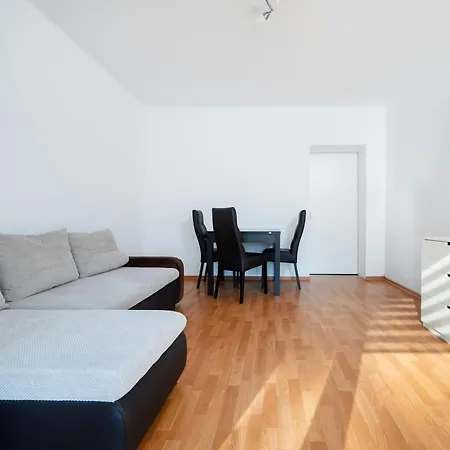 Niciarniana Homely Apartament *