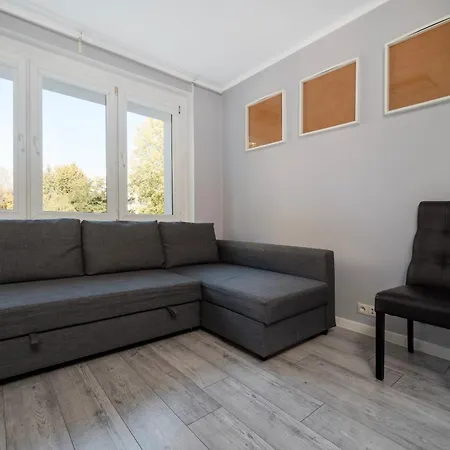 Niciarniana Homely 罗兹